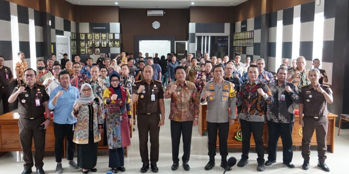 Plt Bupati Sidoarjo Subandi Ajak Semua Pejabat Menjaga Aset Daerah