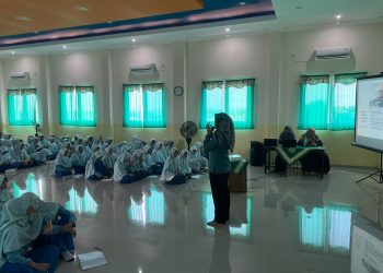 Kanit PPA Satreskrim Polresta Sidoarjo Edukasi Bijak Medsos ke Pelajar