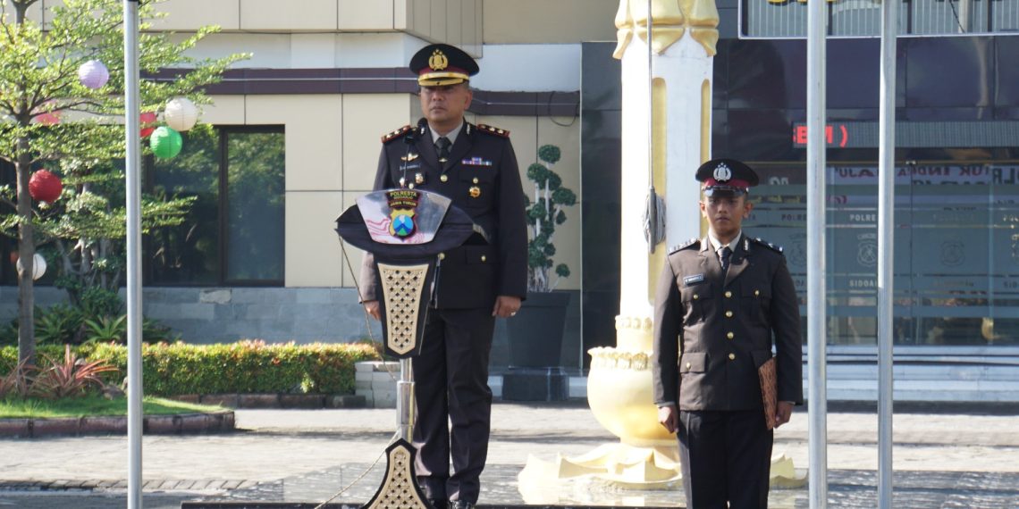 Polresta Sidoarjo Gelar Upacara Bela Negara Ke-76