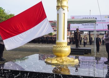 Polresta Sidoarjo Gelar Upacara Hari Ibu Ke-96