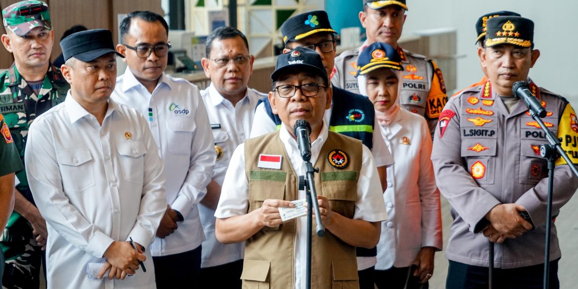 Menko PMK Pantau Kesiapan Pelabuhan Merak Hadapi Libur Nataru