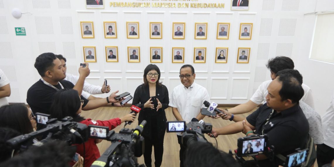 Menko PMK: Beda Iman Tapi Bersaudara Kemanusiaan, Itulah Keluarga Pancasila