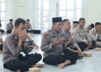 Cegah Pelanggaran, Bekali Polisi dengan Nilai Rohani