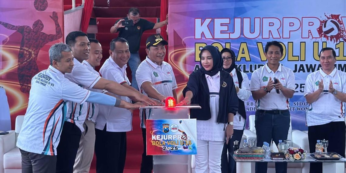 Plt Bupati Sidoarjo Subandi Buka Kejuaraan Provinsi Bola Voli Indoor U-15