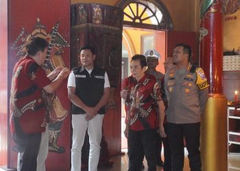 Forkopimda Sidoarjo Berikan Rasa Aman dan Nyaman Ibadah saat Imlek