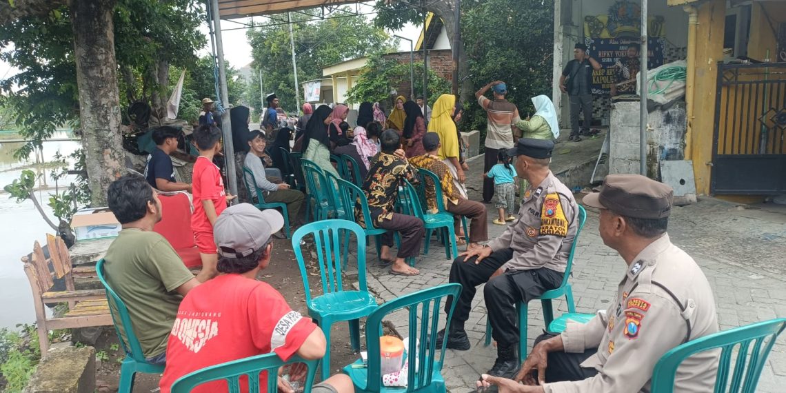 Polisi Sidoarjo Turut Berduka Terhadap Korban Laka Air di Pantai Drini