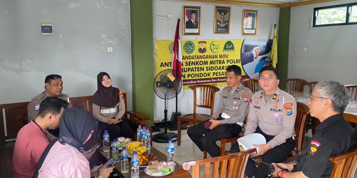 Unit Kamsel Satlantas Polresta Sidoarjo Pelatihan PPGD bersama Senkom