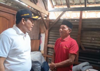 Plt Bupati Subandi Bantu Renovasi Dua RTLH