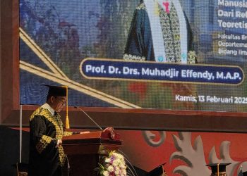 Penasehat Khusus Presiden Dikukuhkan Sebagai Guru Besar UM