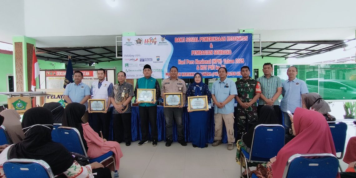 Peringati HPN 2025, PWI Sidoarjo Gelar Pemeriksaan Kesehatan dan Bagikan Sembako Gratis