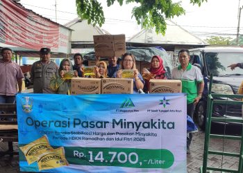 Berkah Ramadhan, PT Megasurya Mas Gelar Pasar Murah Minyak Goreng