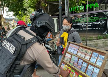 Polresta Sidoarjo Patroli Cegah Peredaran Uang Palsu Jelang Lebaran
