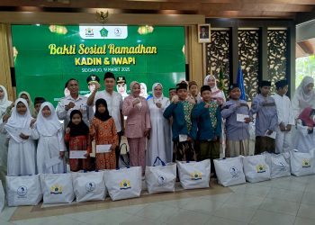 Kadin Sidoarjo Gandeng Iwapi Gelar Baksos Ramadhan untuk 150 Anak Yatim
