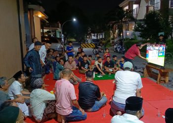 Dukung Timnas, Ketua DPD SPSI Jatim Achmad Fauzi Nobar Indonesia Lawan Bahrain