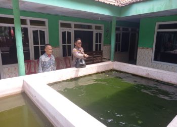 Bhabinkamtibmas Desa Kemantren Cek Lahan P2B