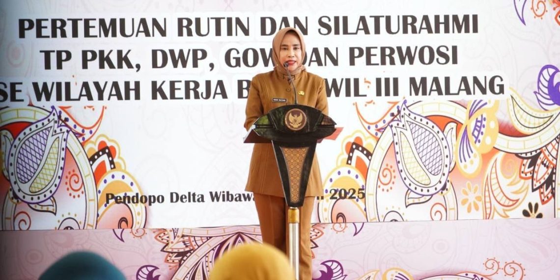 Wabup﻿﻿ Hj Mimik Idayana Apresiasi Sidoarjo Jadi Tempat Pertemuan dan Silaturahmi TP PKK, DWP, GOW, dan Perwosi se-Bakorwil III Malang