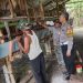 Bhabinkamtibmas Ngobrol Ketahanan Pangan Bareng Peternak Kambing Sidokerto