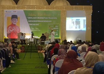 SD Muhammadiyah 3 Ikrom Wage Gelar Talk Show With Parent Hadirkan Ustadz Zacky Mirza