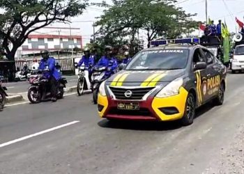 Polsek Krian Kawal Aksi Damai Buruh Menuju Surabaya di Peringatan May Day 2025