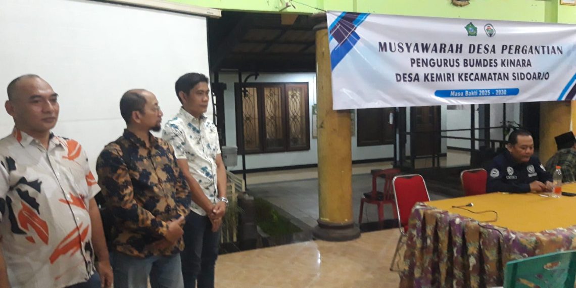 Tingkatkan Perekonomian Desa, Ketua Wansehat PWI Abdul Rouf Dilantik Jadi Bendahara BUMDES Kemiri