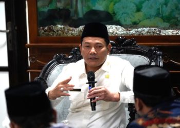 Bupati Sidoarjo Subandi Fasilitasi Sekolah Swasta Mengurus PBG