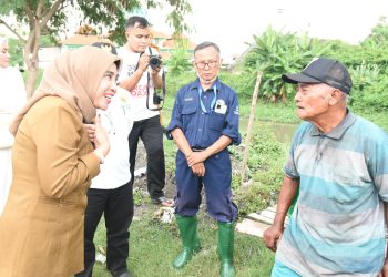 Wabup Sidoarjo Hj Mimik﻿ Idayana﻿﻿ Tampung dan Tanggung Kehidupan Warga Sebatang Kara di Tanggulangin