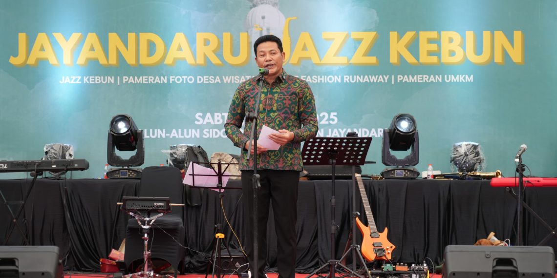Bupati Subandi Buka Ajang Ekonomi Kreatif Sidoarjo 2025 Jayandaru Jazz Kebun