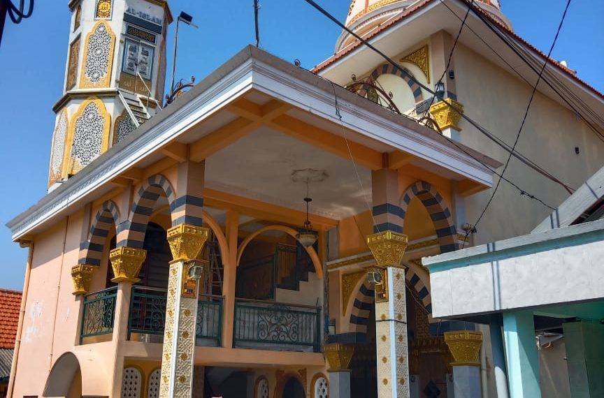 Dua Maling Gasak Isi Kotak Amal Masjid Al Islam Banjarkemuning Sedati