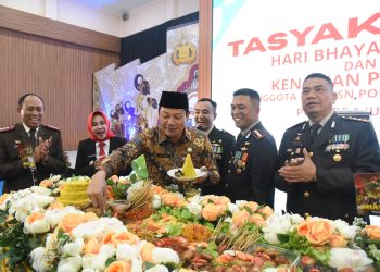 Bupati H Subandi dan Wabup Hj Mimik Idayana Apresiasi Kinerja Polresta Sidoarjo di HUT Bhayangkara ke 79