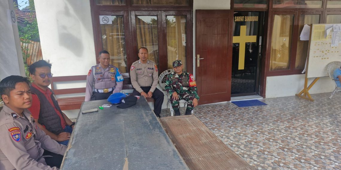 Polisi Sidoarjo Patroli Kamtibmas Akhir Pekan dan Tempat Ibadah