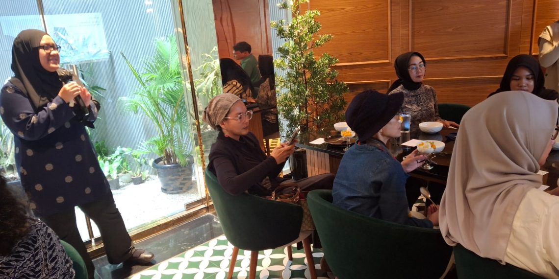 Melalui Pendekatan Endeskopik dan MIS, Dr Denny Clare Berhasil Tangani 100 Kasus Tulang Belakang