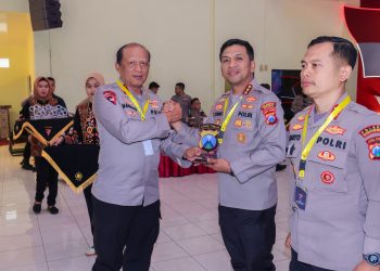 Anev Sitkamtibmas Semester I Tahun 2025, Polresta Sidoarjo Dapatkan Penghargaan Kapolda Jatim