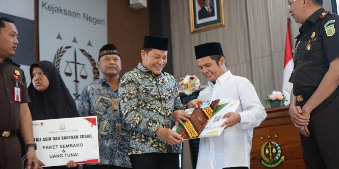 Bupati Subandi Apresiasi Langkah Kejari Sidoarjo Lakukan RJ Tersangka Penggelapan Motor