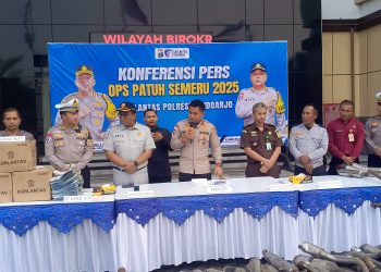 Ops Patuh Semeru 2025, Pelanggaran Meningkat, Laka Turun Drastis di Sidoarjo