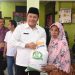 Jumat Berkah, Bupati Subandi Serahkan Bantuan Pangan Beras ke Warga Kemiri dan Lemahputro
