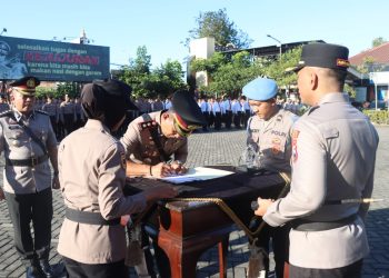 Kapolresta Pimpin Sertijab Wakapolresta Sidoarjo