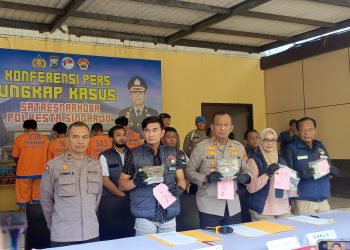 Polresta Sidoarjo Bekuk Pengedar Ganja 2,8 Kg