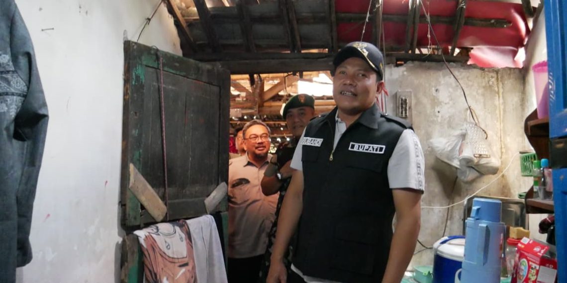 Bupati Sidoarjo Subandi﻿ Targetkan Renovasi 164 RTLH