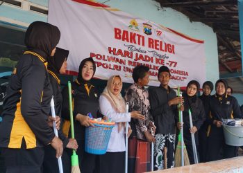 Sambut HUT ke-77, Polwan Polresta Sidoarjo Gelar Bakti Religi