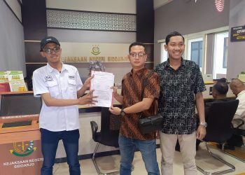 Proyek Penggilingan Padi Miliaran Rupiah Mangkrak di Simogirang Prambon, KMSS Laporkan Kades dan Ketua Gapoktan Dugaan Korupsi ke Kejari Sidoarjo