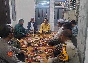 Polsek Tulangan Silaturahmi Kamtibmas dengan Tokoh Desa Gelang