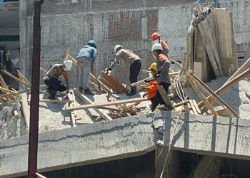 Sebanyak 208 Personel Polresta Sidoarjo Amankan Proses Evakuasi di Ponpes Al Khoziny