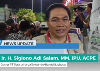 Ir Sugiono dan CCG Masjid Baitul Mukminin Puri Surya Jaya Serahkan Bantuan Kemanusiaan Keluarga Santri Ponpes Al Khoziny
