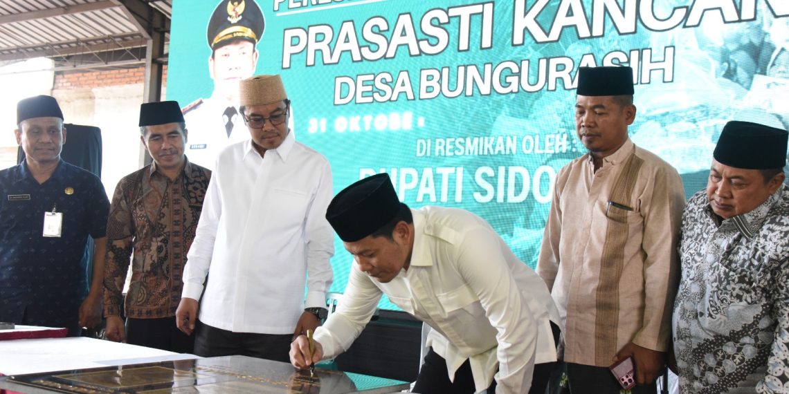 Buat Peziarah Nyaman, Bupati Subandi Bantu Renovasi Makam Waliyullah Mbah Bungur