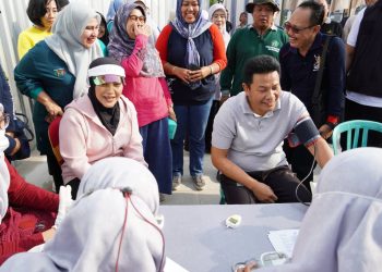 Bupati Subandi Pimpin Kampanye Temukan Obati Sampai Sembuh (TOSS) TBC