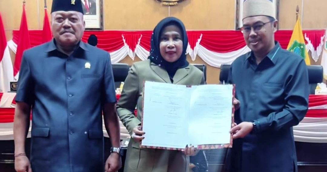 Wabup Mimik Sampaikan Jawaban Bupati Atas PU Fraksi DPRD Sidoarjo dan Sejumlah Agenda Strategis Ditetapkan