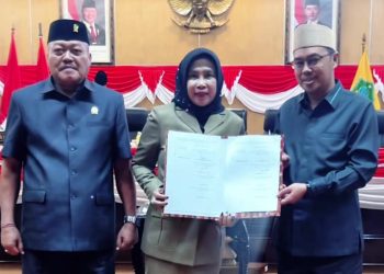 Wabup Mimik Sampaikan Jawaban Bupati Atas PU Fraksi DPRD Sidoarjo dan Sejumlah Agenda Strategis Ditetapkan