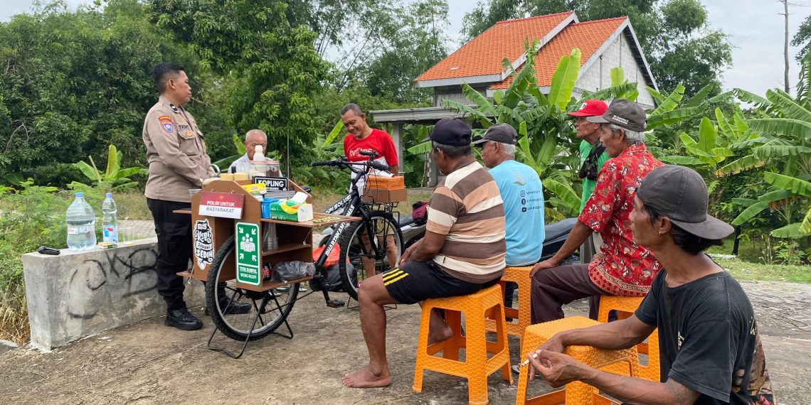 Kopi Keliling, Ajang Silaturahmi Kamtibmas Polisi bersama Petani dan Warga