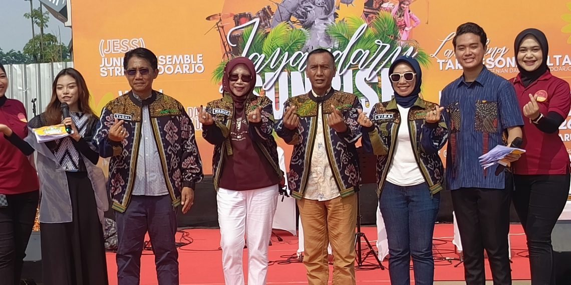 Wabup Mimik Idayana Buka Jayandaru Sunrise Jazz Festival 2025, Dorong Geliat UMKM Majukan Ekonomi Sidoarjo