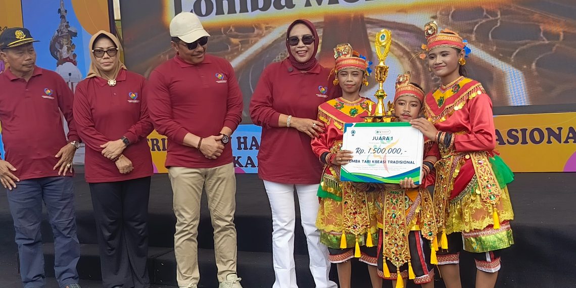 Wabup Sidoarjo Mimik Idayana Pimpin Peringatan Hari Disabilitas Internasional
